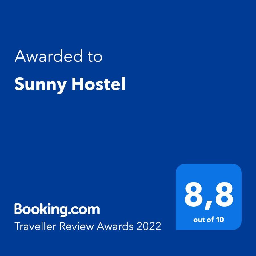Sunny Hostel Osh Exterior foto